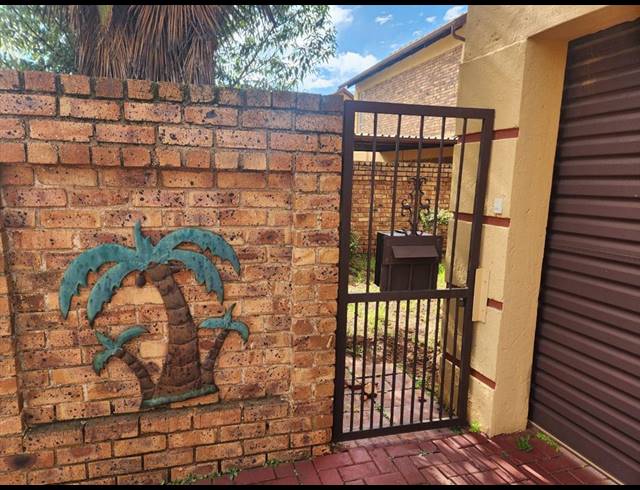 3 BEDROOM HOUSE FOR SALE IN GLEN MARAIS